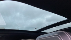 Jaguar F-Pace 2.0 D200 R-Dynamic Black 5dr Auto AWD Diesel Estate